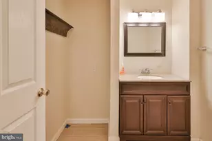 2811 Kingsview Ave, Easton, PA 18045 - Photo 18