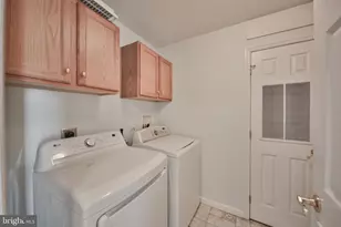 742 Biltmore Ave, Easton, PA 18040 - Photo 34