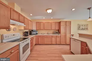 742 Biltmore Ave, Easton, PA 18040 - Photo 6