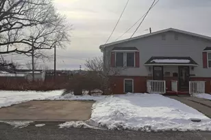 2734 Columbia St, Easton, PA 18045 - Photo 2