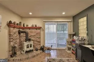536 Carol Ln, Bath, PA 18014 - Photo 40