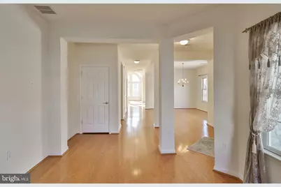 13 Devonshire Drive, Easton, PA 18045 - Photo 10