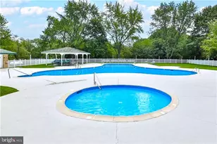 2 Hickory Hills Dr, Bath, PA 18014 - Photo 36