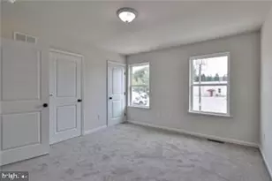 665 Sipos Dr, Northampton Township, PA 18067 - Photo 14