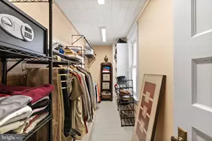 4303 Newburg Rd, Bethlehem, PA 18020 - Photo 32