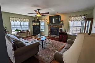 939 Graystone Cir, Northampton, PA 18067 - Photo 10