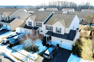 939 Graystone Cir, Northampton, PA 18067 - Photo 6