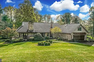 1588 Saucon Valley Rd, Bethlehem, PA 18015 - Photo 1