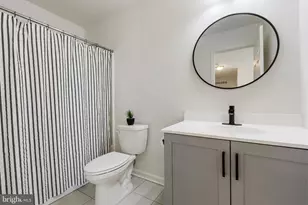 425 Chief Tatamy St, Easton, PA 18045 - Photo 48