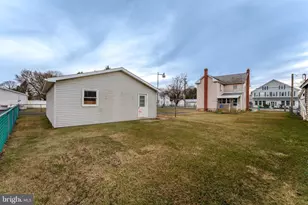 1358 Blue Mountain Dr, Danielsville, PA 18038 - Photo 8