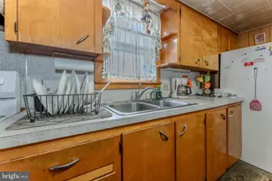 1358 Blue Mountain Dr, Danielsville, PA 18038 - Photo 18