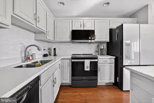2270 Jeannette Ln, Easton, PA 18040 - Photo 10