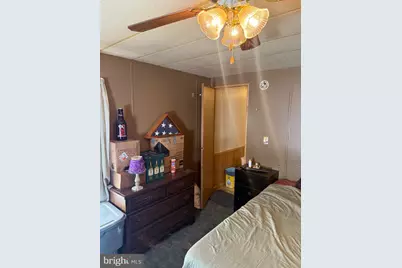 172 Moorestown Drive, Bath, PA 18014 - Photo 6