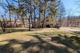 3470 Rhododendron Dr, Northampton, PA 18067 - Photo 4