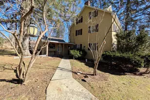 3470 Rhododendron Dr, Northampton, PA 18067 - Photo 2