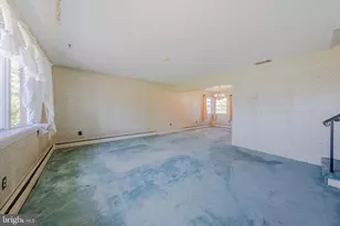 3552 Lord Byron Dr, Bethlehem, PA 18017 - Photo 14