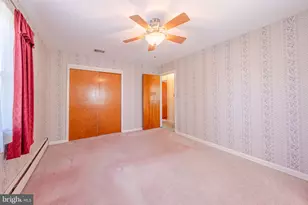 3552 Lord Byron Dr, Bethlehem, PA 18017 - Photo 32