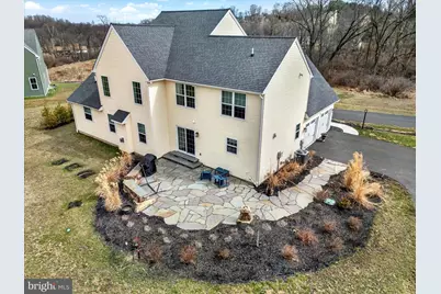 2645 Longridge Drive, Hellertown, PA 18055 - Photo 4