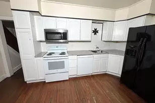 416 Carlton Ave, Bethlehem, PA 18015 - Photo 2