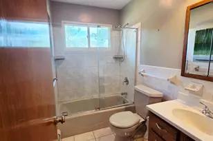 1611 Mark Twain Cir, Bethlehem, PA 18017 - Photo 18