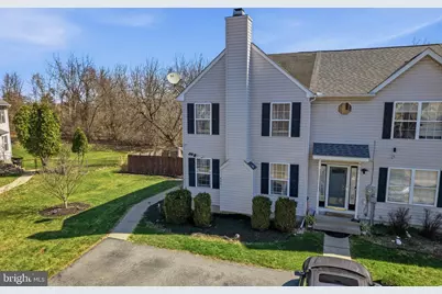 955 Ramblewood Lane, Freemansburg, PA 18017 - Photo 2