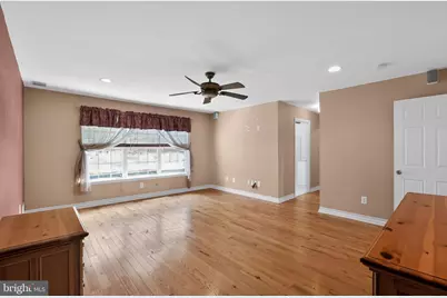 186 Oakmont Court, Easton, PA 18042 - Photo 8