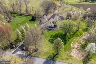 50 Melchor Dr, Easton, PA 18042 - Photo 2