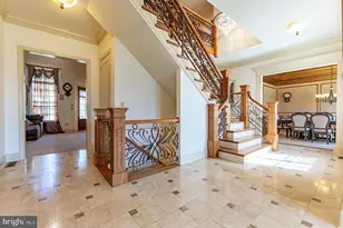 49 Crest Blvd, Easton, PA 18045 - Photo 10