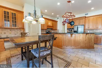 49 Crest Boulevard, Easton, PA 18045 - Photo 4