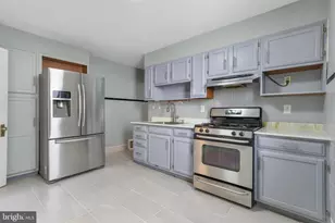 2028 Washington Blvd, Easton, PA 18042 - Photo 12