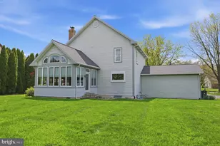 1011 Johnston Dr, Bethlehem, PA 18017 - Photo 36