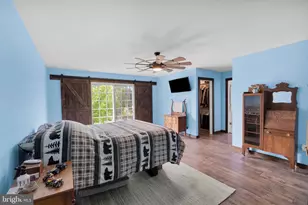 725 Buttermilk Rd, Hellertown, PA 18055 - Photo 28