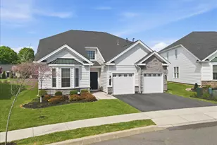 3912 Independence Dr, Easton, PA 18045 - Photo 4