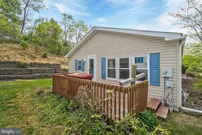 7 Abbey Road, Easton, PA 18040 - Photo 4