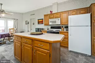 7 Abbey Rd, Easton, PA 18040 - Photo 12