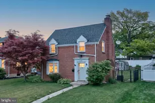 1716 Carlisle St, Bethlehem, PA 18017 - Photo 2