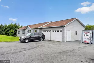 544 Bauer Rd, Bath, PA 18014 - Photo 44