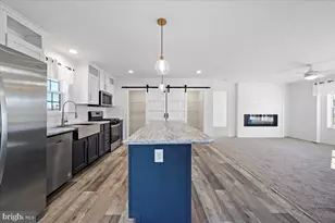 1410 Heytesbury Rd, Walnutport, PA 18088 - Photo 12
