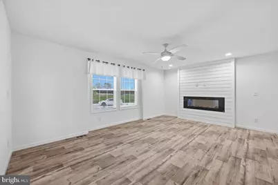1318 Aylesbury Road, Walnutport, PA 18088 - Photo 4