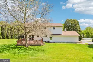 574 Carol Ln, Bath, PA 18014 - Photo 48