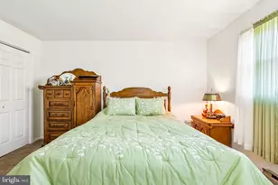 574 Carol Ln, Bath, PA 18014 - Photo 34