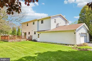 574 Carol Ln, Bath, PA 18014 - Photo 46