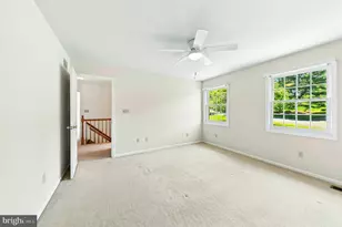 1975 Mountain Hill Ln, Hellertown, PA 18055 - Photo 18