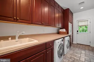 20 Longhill Dr, Easton, PA 18042 - Photo 38