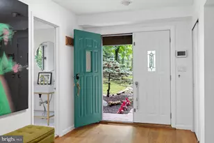 3385 Woodbridge Cir, Bethlehem, PA 18017 - Photo 6