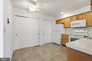 220 Melissa Dr, Easton, PA 18045 - Photo 18