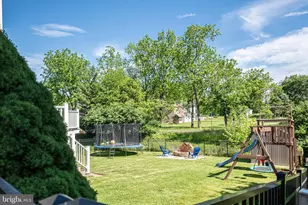1231 Ann Marie St, Easton, PA 18045 - Photo 40