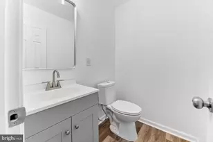 708 Cherokee St, Bethlehem, PA 18015 - Photo 12