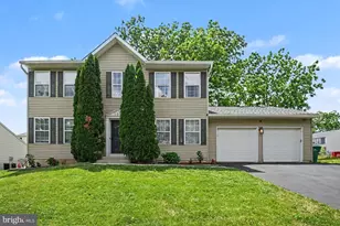 109 James Pl, Easton, PA 18045 - Photo 2