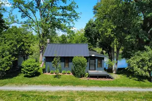 1855 S Delaware Dr, Easton, PA 18042 - Photo 1